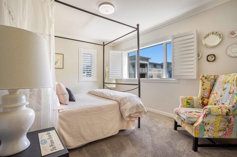 Photo of property in 16 Eaves Bush Parade, Orewa, 0931