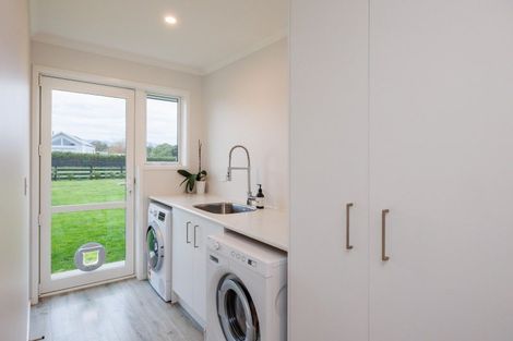 Photo of property in 61 Hartwell Drive, Kelvin Grove, Palmerston North, 4470