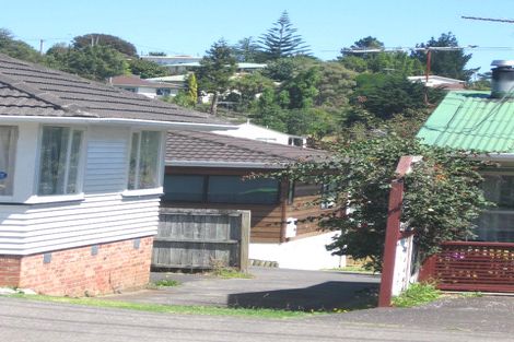 Photo of property in 2/22 Elliott Avenue, Bayview, Auckland, 0629