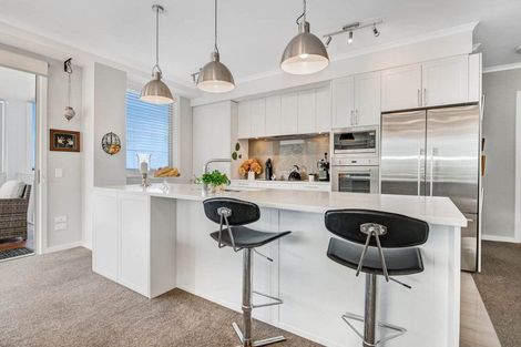 Photo of property in 119 Panorama Heights, Orewa, 0931