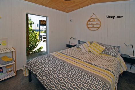 Photo of property in 4 Eveline Street, Mangawhai Heads, Mangawhai, 0505