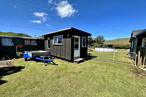 Photo of property in 12 Briscoe Street, Awakino, Mokau, 4376