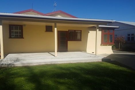 Photo of property in 15 Marne Street, Hokowhitu, Palmerston North, 4410