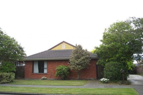 Photo of property in 75 Waratah Street, Avondale, Christchurch, 8061