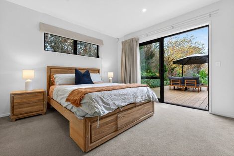 Photo of property in 122c Monument Road, Clevedon, 2582