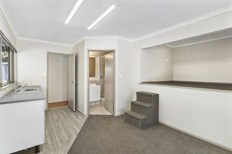 Photo of property in 23a Waiora Road, Stanmore Bay, Whangaparaoa, 0932