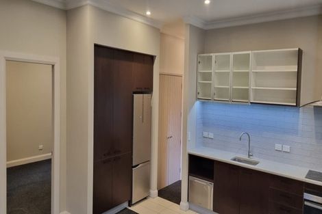 Photo of property in 17 Kensington Street, Te Aro, Wellington, 6011