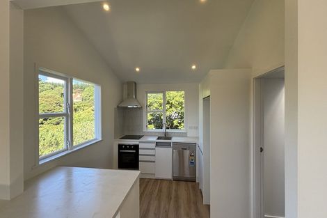 Photo of property in 18 Muri Road, Pukerua Bay, 5026