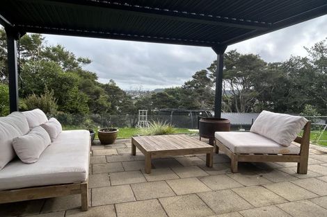 Photo of property in 56 Valley View Road, Glenfield, Auckland, 0629