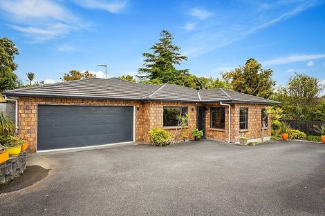 Photo of property in 71a Stottholm Road, Titirangi, Auckland, 0604