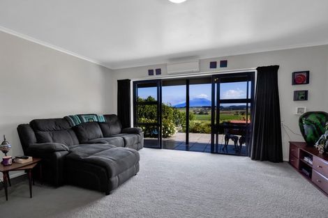 Photo of property in 14 Normanby Road, Normanby, Hawera, 4675