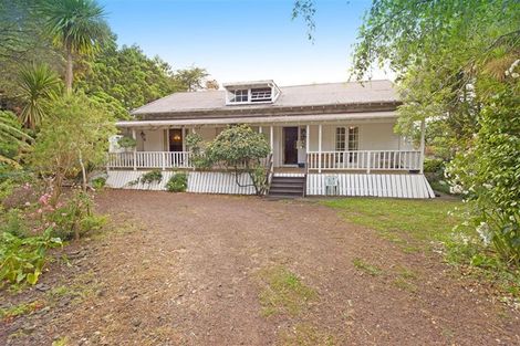 Photo of property in 130 Boord Crescent, Kumeu, 0891