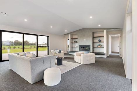 Photo of property in 32a Aranui Road, Kairanga, 4475