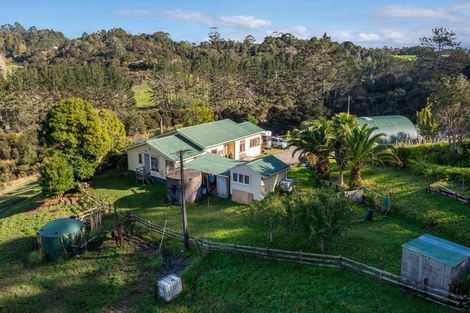 Photo of property in 1262 East Coast Road, Redvale, Albany, 0794