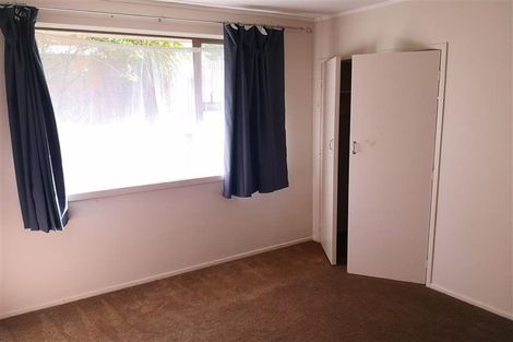 Photo of property in 27 Parker Avenue, New Lynn, Auckland, 0600