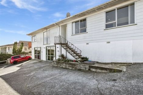 Photo of property in 1/11 Chamade Place, Clover Park, Auckland, 2019