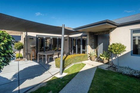 Photo of property in 15 Sunhaven Cove, Cromwell, 9310