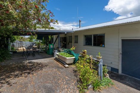 Photo of property in 4 Smeath Road, Kawakawa, 0210