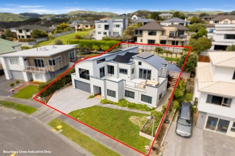 Photo of property in 8 Bowsprit Way, Whitby, Porirua, 5024