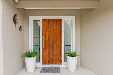 Photo of property in 18 Belvedere Court, West Harbour, Auckland, 0618