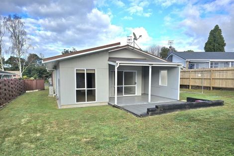 Photo of property in 11 Kiwi Avenue, Maunu, Whangarei, 0110