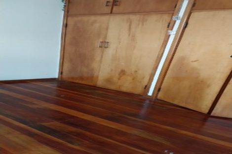 Photo of property in 31 Seabrook Avenue, New Lynn, Auckland, 0600