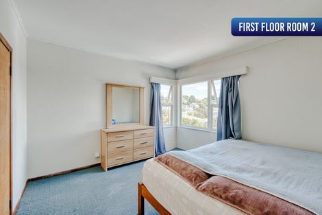 Photo of property in 8 Condliffe Place, New Windsor, Auckland, 0600