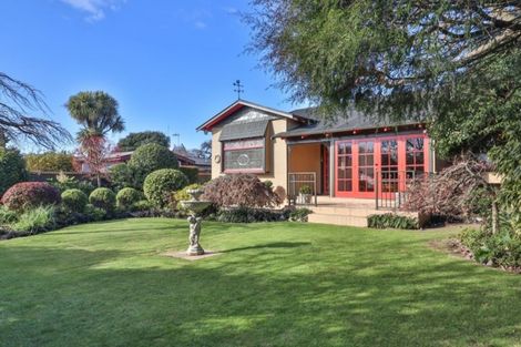 Photo of property in 302 Park Road, Hokowhitu, Palmerston North, 4410