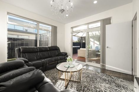 Photo of property in 19 Pate Crescent, Favona, Auckland, 2024
