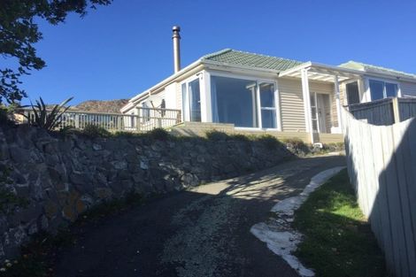 Photo of property in 77 The Parade, Paekakariki, 5034