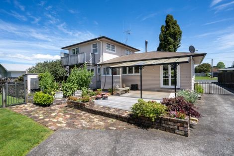 Photo of property in 298 Shakespeare Street, Leamington, Cambridge, 3432