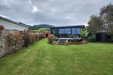 Photo of property in 60 Carey Road, Port Charles, Coromandel, 3584