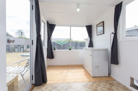 Photo of property in 52 Matai Street, Castlecliff, Whanganui, 4501