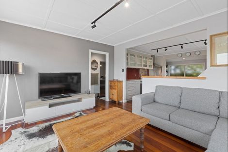 Photo of property in 220 Wade River Road, Wade Heads, Whangaparaoa, 0932