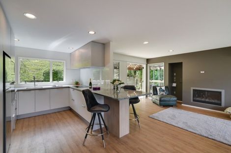 Photo of property in 1 Arawata Terrace, Fernhill, Queenstown, 9300