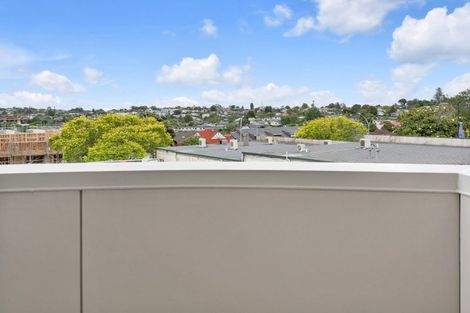 Photo of property in 6/5 Cook Street, Howick, Auckland, 2014