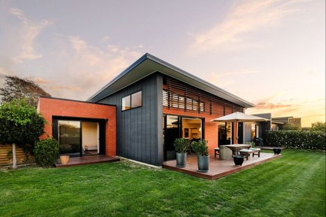 Photo of property in 2a Baxter Michael Crescent, Cambridge, 3434