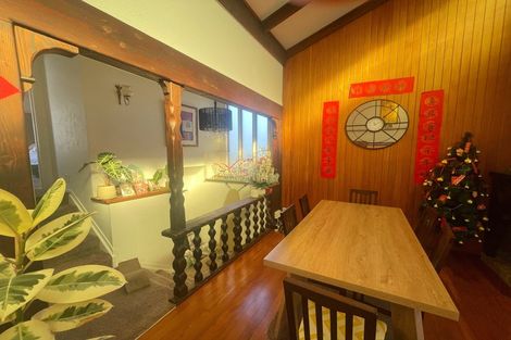 Photo of property in 194a Onewa Road, Birkenhead, Auckland, 0626