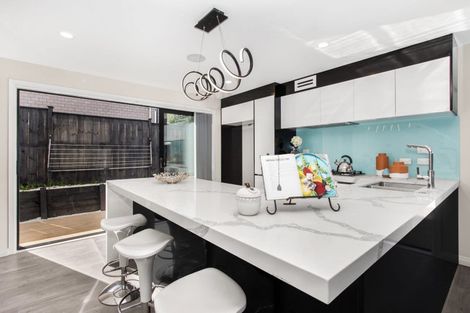 Photo of property in 158d Flat Bush School Road, Flat Bush, Auckland, 2019