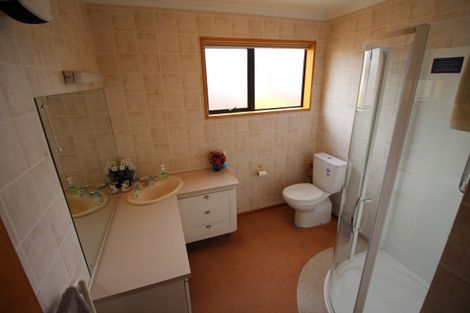 Photo of property in 12 Bruce Place, Alexandra, 9320