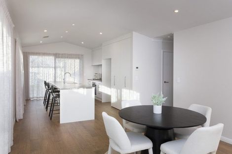 Photo of property in 12 Ruia Crescent, Cambridge, 3434