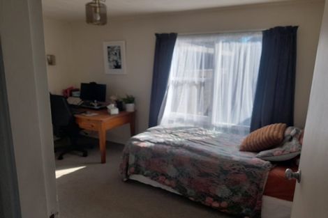 Photo of property in 28 The Quarterdeck, Whitby, Porirua, 5024
