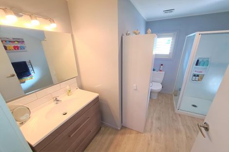 Photo of property in 105 Nikau Close, Matarangi, Whitianga, 3592