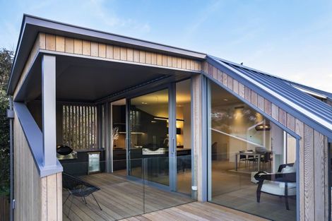 Photo of property in 128a Esplanade, Sumner, Christchurch, 8081