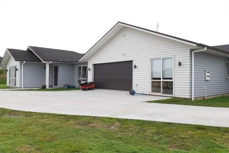 Photo of property in 15 Mclachlan Way, Pokeno, 2471