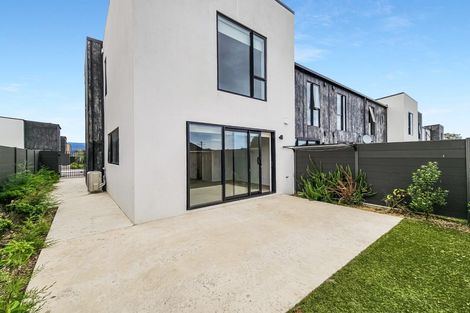 Photo of property in 37 Pipi Place, Levin, 5510