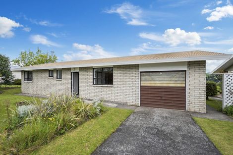 Photo of property in 27 House Avenue, Taumarunui, 3920