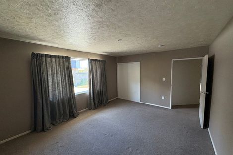 Photo of property in 1/35 Division Street, Riccarton, Christchurch, 8041