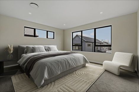 Photo of property in 18 Cara Avenue, Kumeu, 0810