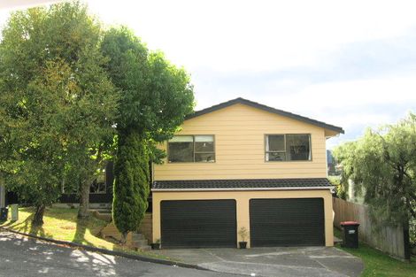 Photo of property in 18 Sunbrae Drive, Silverstream, Upper Hutt, 5019